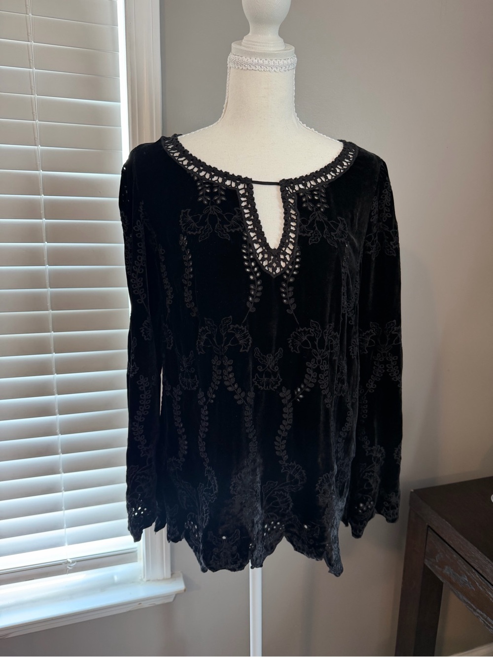 Johnny Was Black Velvet Embroidered Keyhole Blouse
